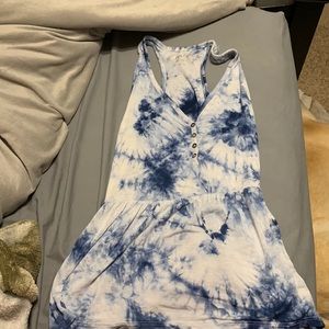 Tank top with blue and white tie die